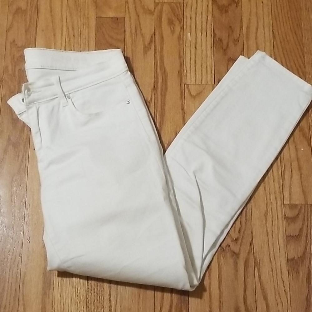 White jeggings